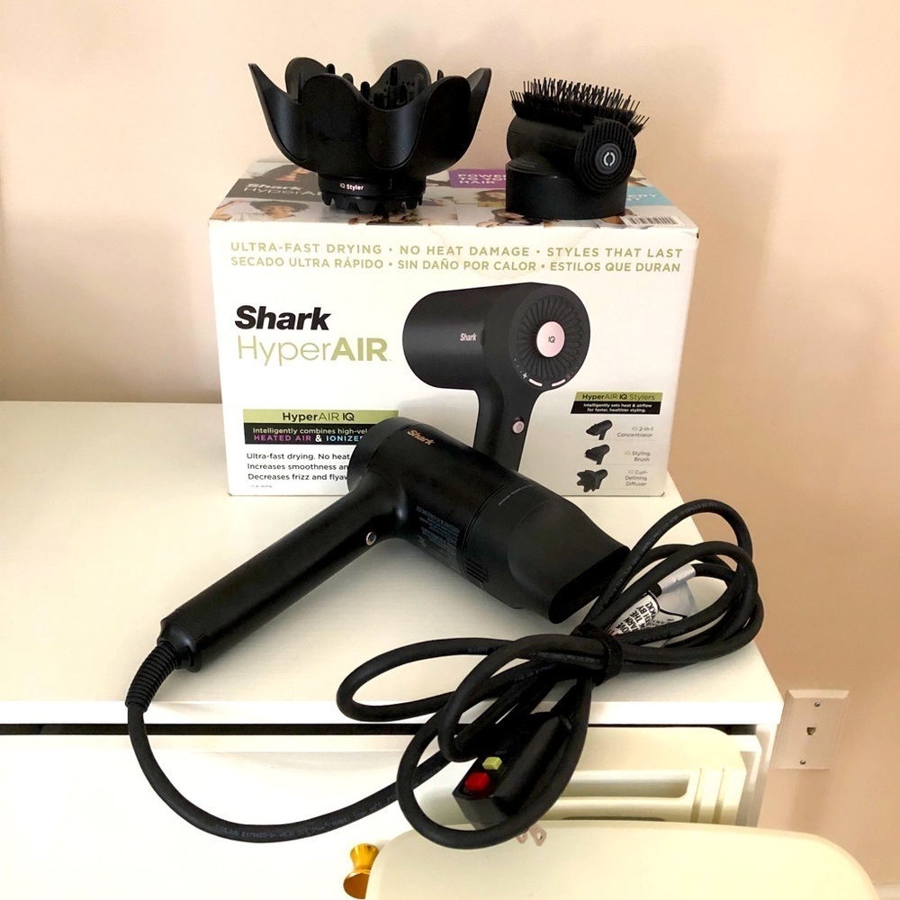 NIB Shark Hyper Air Hair Dryer